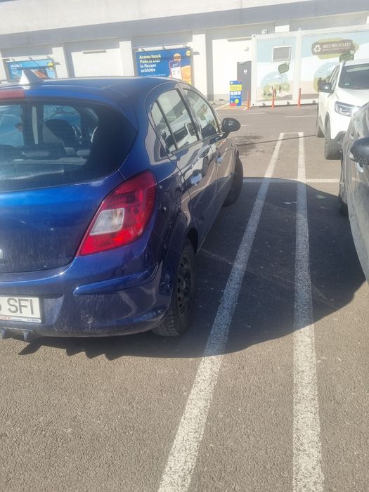 Vând Opel corsa 2008