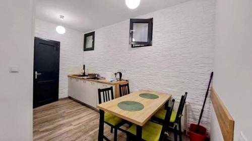 Apartament elegant in centru (langa Maternitate) si langa natura, cu loc de parcare — fotografia 3