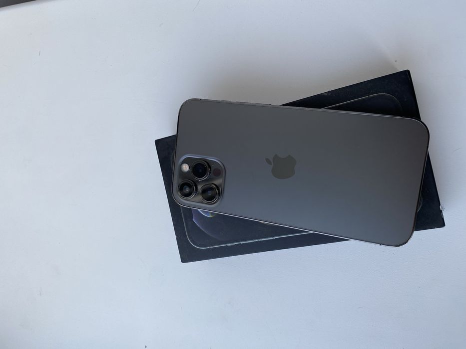 Продам 12 PRO MAX