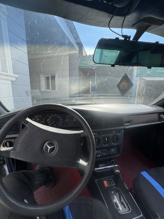 Мерседес бенз 190