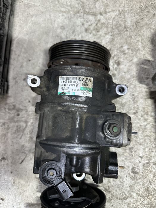Компресор на климатика Audi Seat Skoda Vw 1k0820859 F оригинал