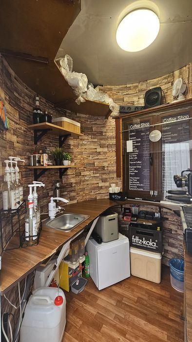 Vand chioșc cafea "To go" complet echipat