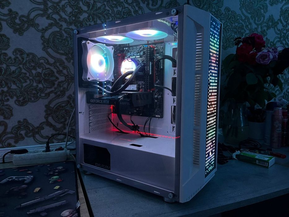 Vând PC gaming I5 12400F & RTX 4060