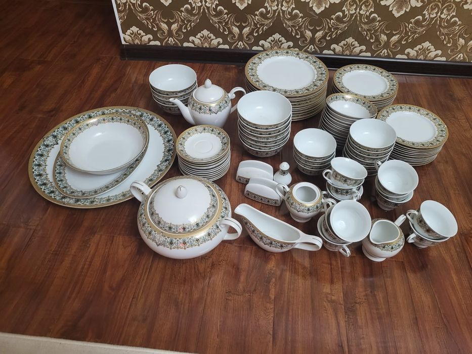 Набор,чайный столовый сервиз