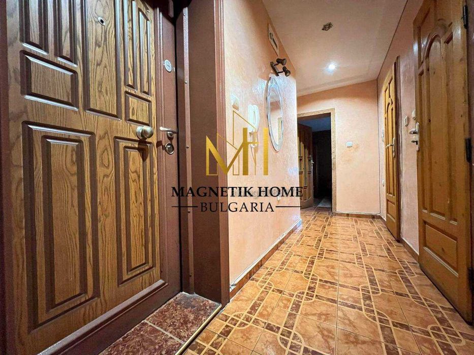 Дава се под наем Двустаен апартамент в Бургас, Възраждане - 80 кв.м за 357 € - Снимка #4