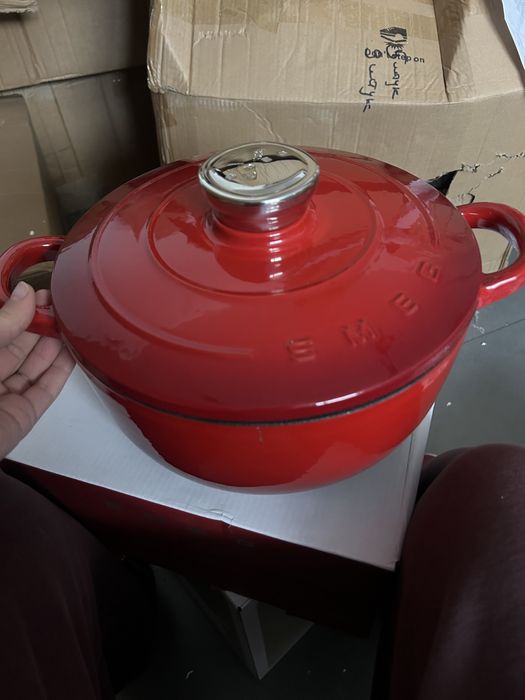 Smeg чугун казан красный