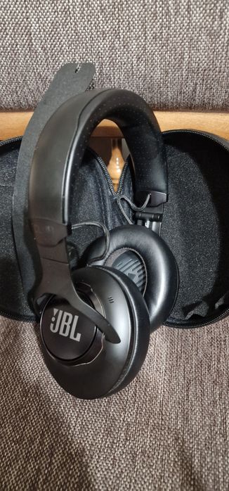 Casti jbl club950nc