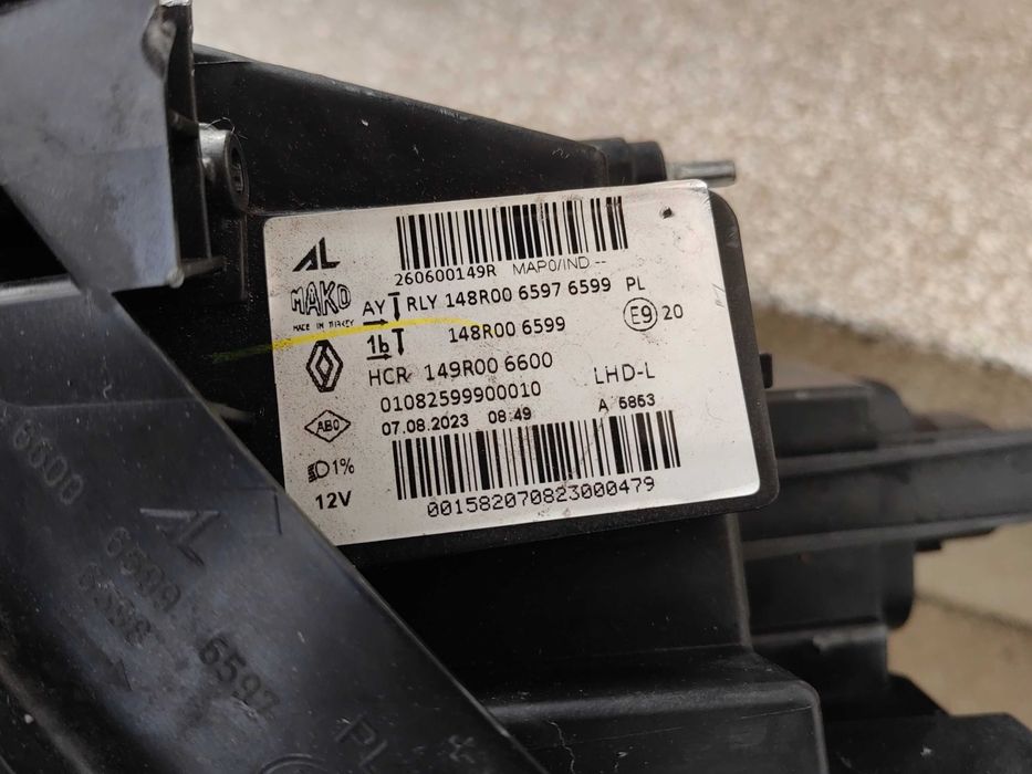 Фарове Renault Clio 5 23г. ляв десен / Фар Рено Клио 23г. Оригинални