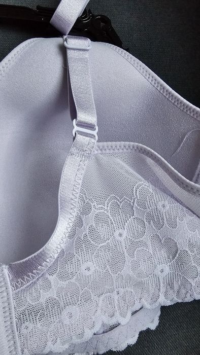 Ново дамско бельо Triumph