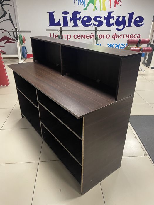 Бар и барные стулья