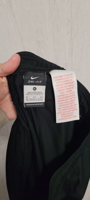 Комплект анцуг Nike размер С/S