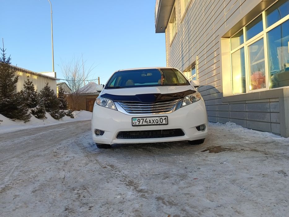Продам Toyota Sienna