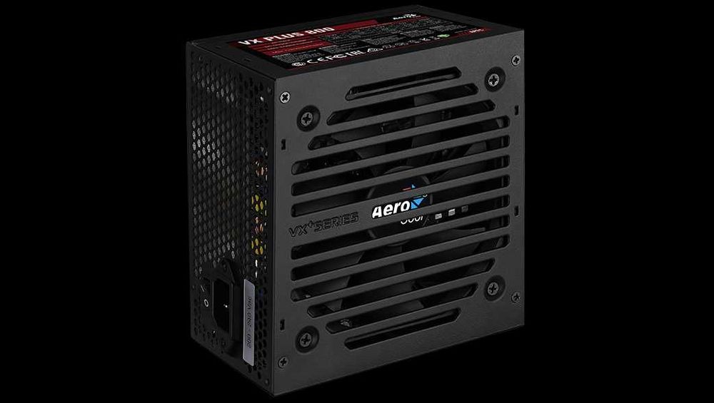 Блок питания AeroCool VX Plus 800W — в отличном состоянии