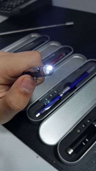 Ручка для учителей для презентации и т.д