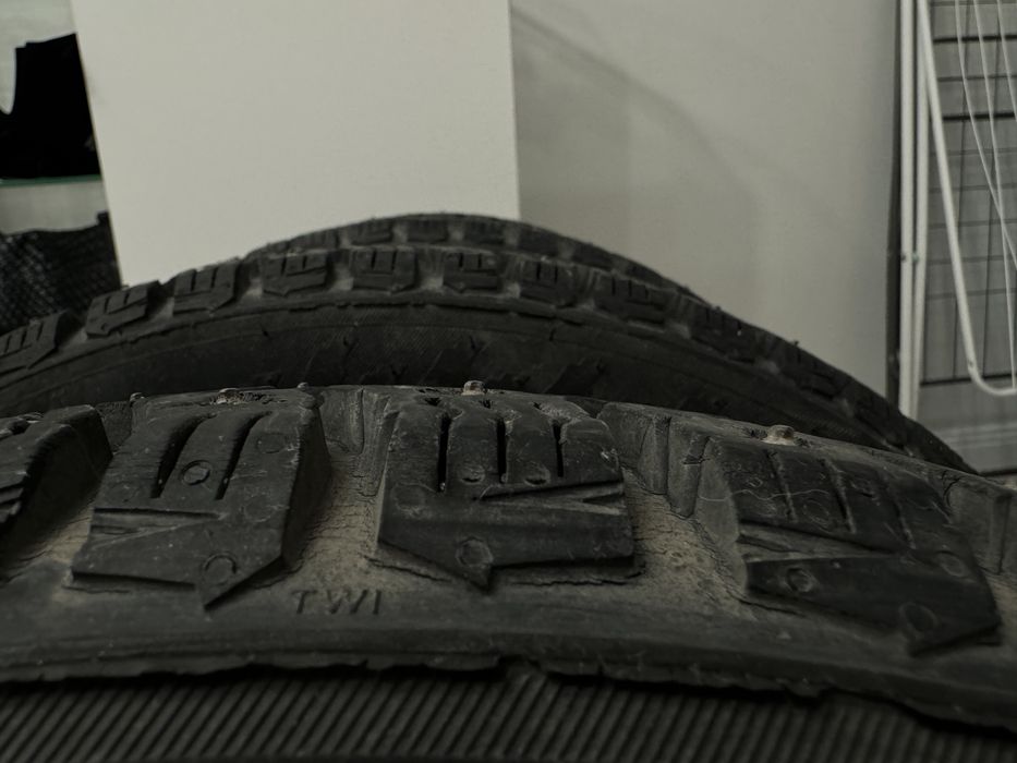 Продам Nokian Hakkapeliitta 9 шипованная