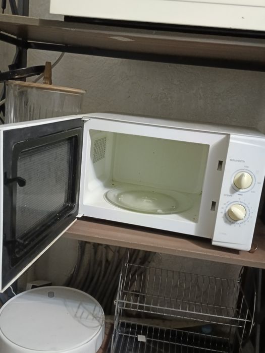 Микроволновая печь