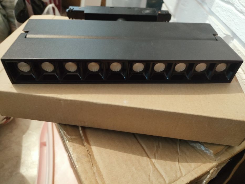 Трековый светильник