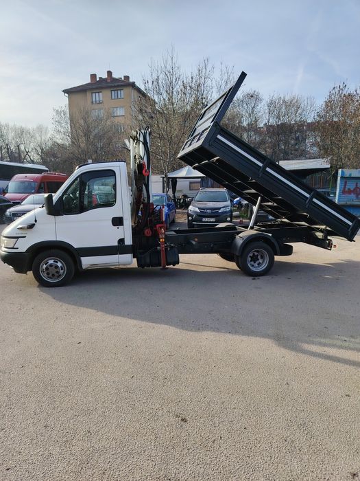 Транспортни услуги  Камион, Самосвал с кран до 5т с тристранно разтова