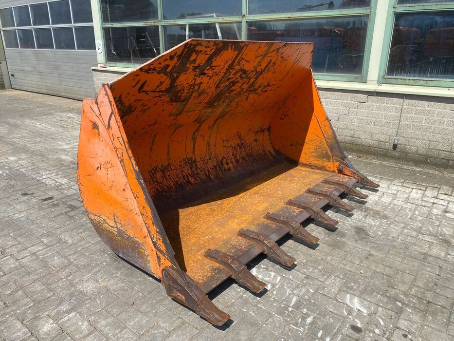 Cupa pentru incarcator frontal Fiat-Hitachi