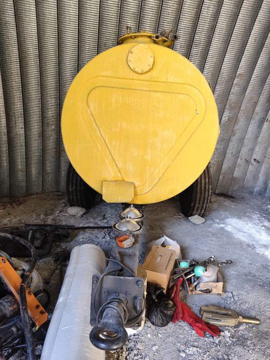 прицеп цистерну под солярку