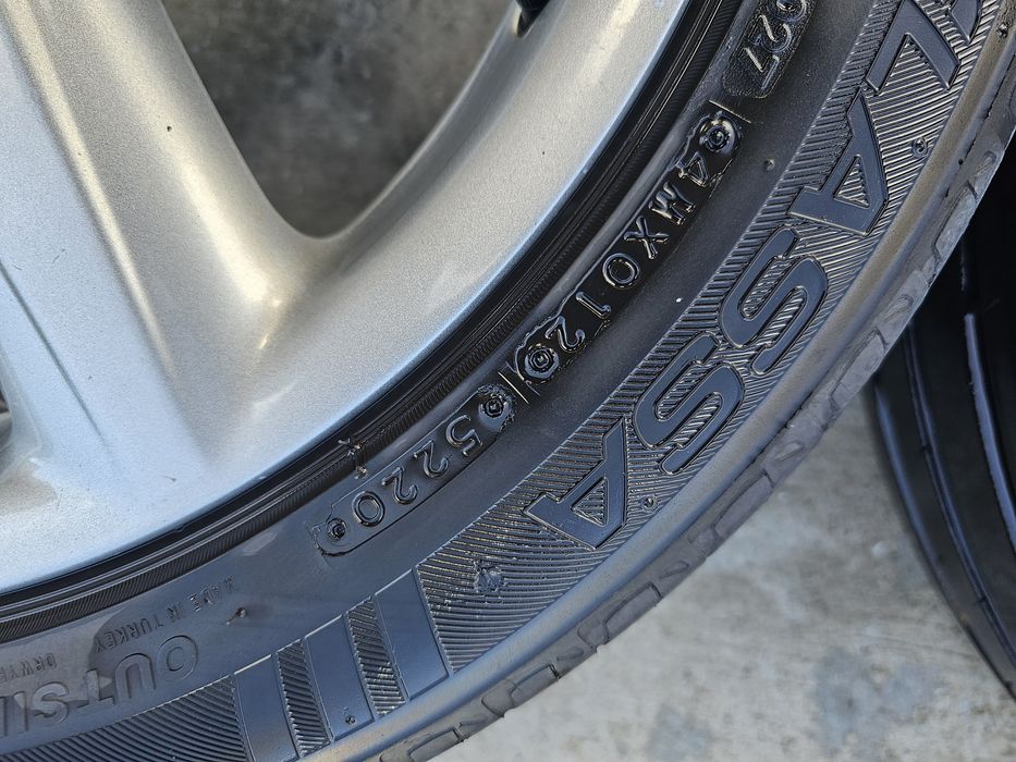 Roti Complecte toyota avensis