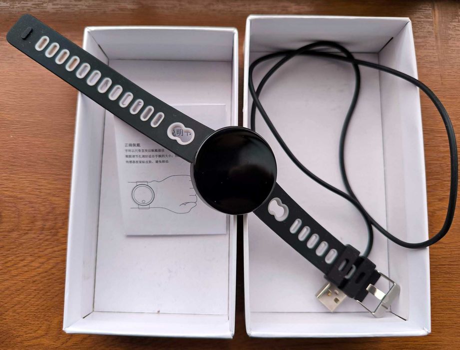 Продавам Смарт гривна (Smart Bracelet)