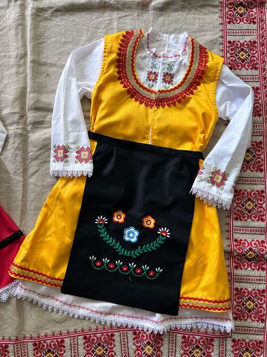 Народна носия Тракийска