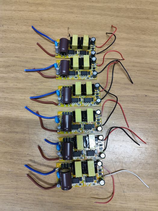 LED Driver 60-80W 600MA AC175-265V DC80-120V ЛЕД Захранване Драйвър