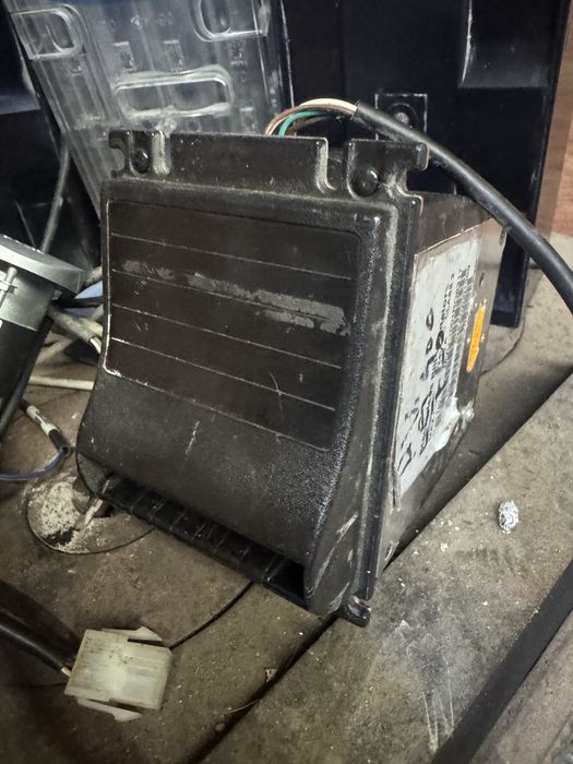 Restiera, cititor bancnote jetoniera RM5 . Sist stik