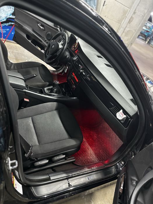 Vand BMW E91 2.0 benzina