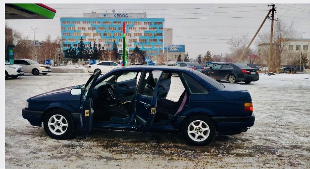 Продам машину Пассат Б3 1991г Моник