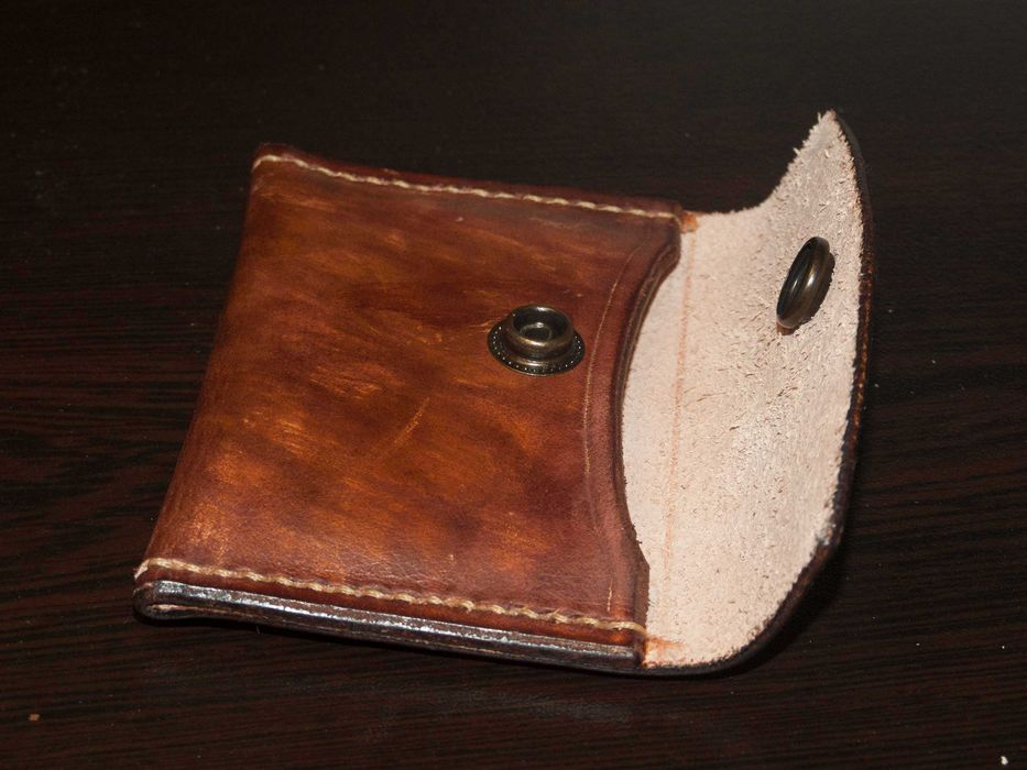 Портмоне от естествена кожа, ръчна изработка