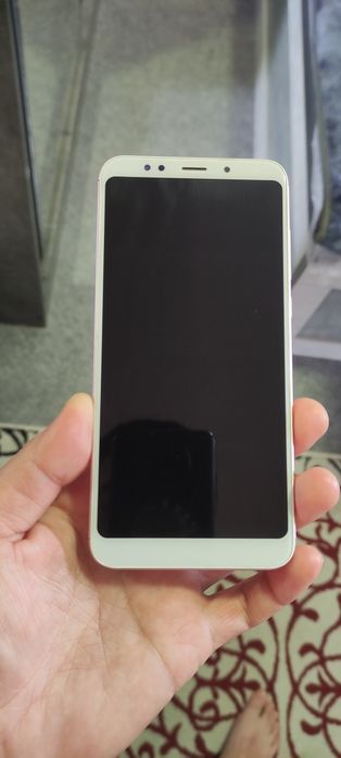 Redmi 5 plus, 3/32