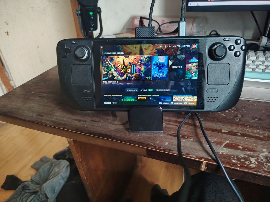 Steam deck LCD 64+512gb + подставка с хабом