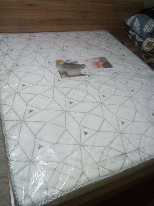 Matras. Va matreclar sifatga javob bera oladi.