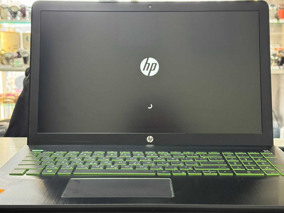 Лаптоп HP Pavilion 15