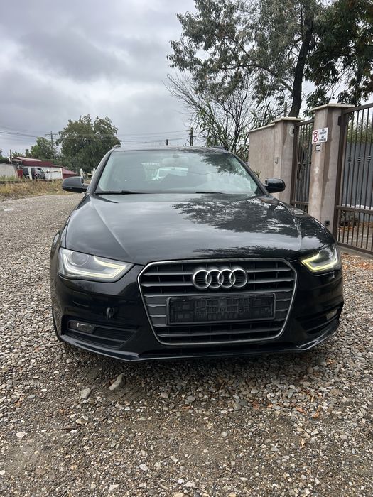 Bară față  completă  cu spălătoare faruri Audi A4 B8.5 facelift 2015