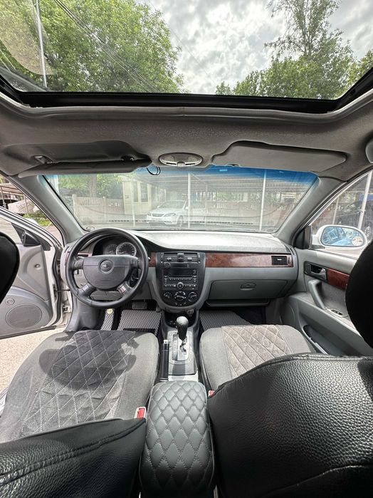 Lacetti 1.8 Avtomat, Full (suyegi butun, kraska, chaqa-chuqasi bor)