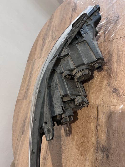 Левая фара от хендай (соната)