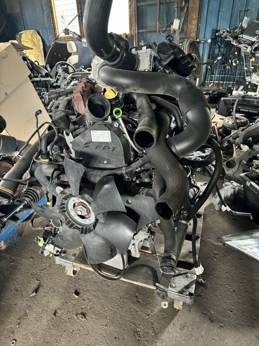 Motor iveco 2.3 an 2024 cu 10.000 km f1agl411