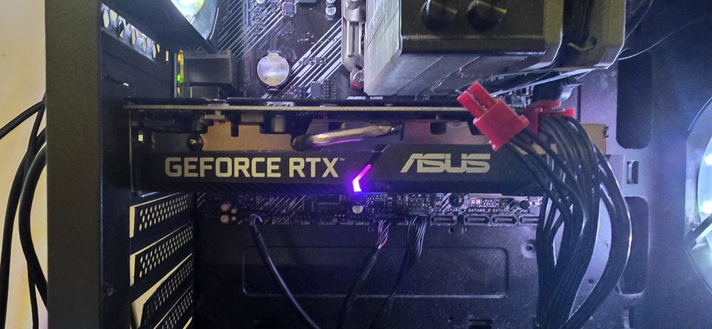 RTX 3050 Asus 8gb