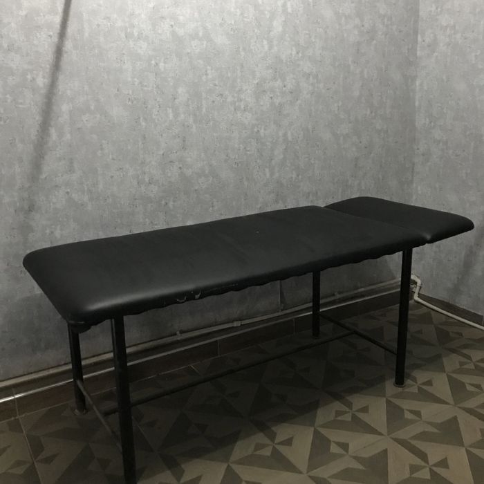 Кушетка для массажа в спа