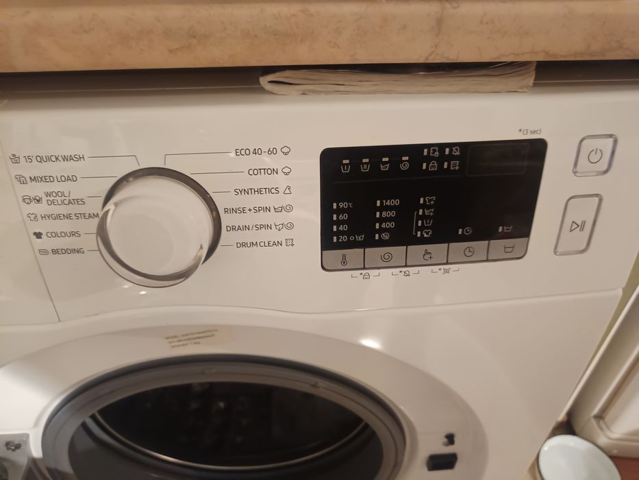 Пералня Samsung WW70T4540TE/LE – 7 кг, 1400 об/мин, AddWash – отлично състояние