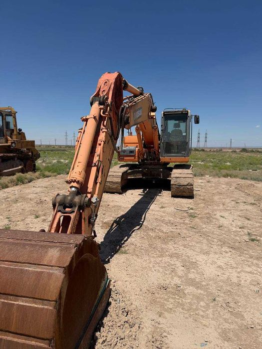 Продается экскаватор DOOSAN DX 225LC
