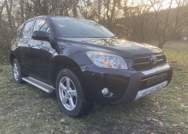 Тойота рав4/Toyota Rav4 2.2D4D 136кс 06-08г /НА ЧАСТИ /