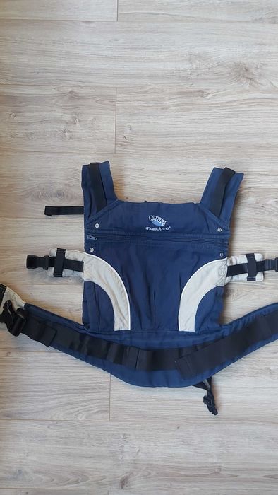 Marsupiu ergonomic Manduca First