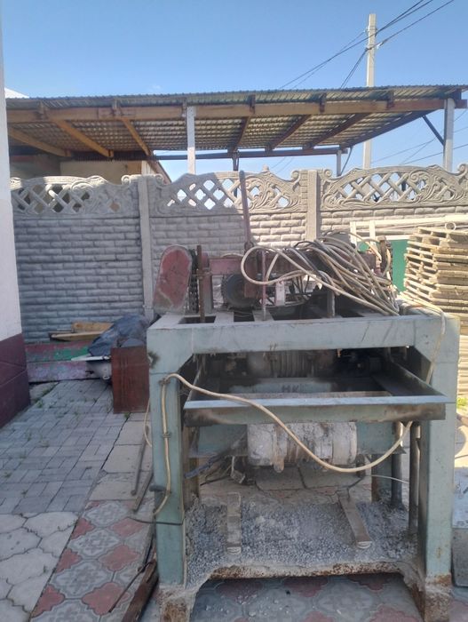 Станок пескаблочный