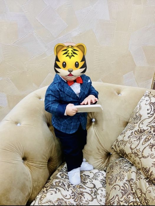 Продам детский костюм на мальчика.