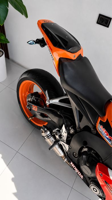 Honda CBR спортбайк
