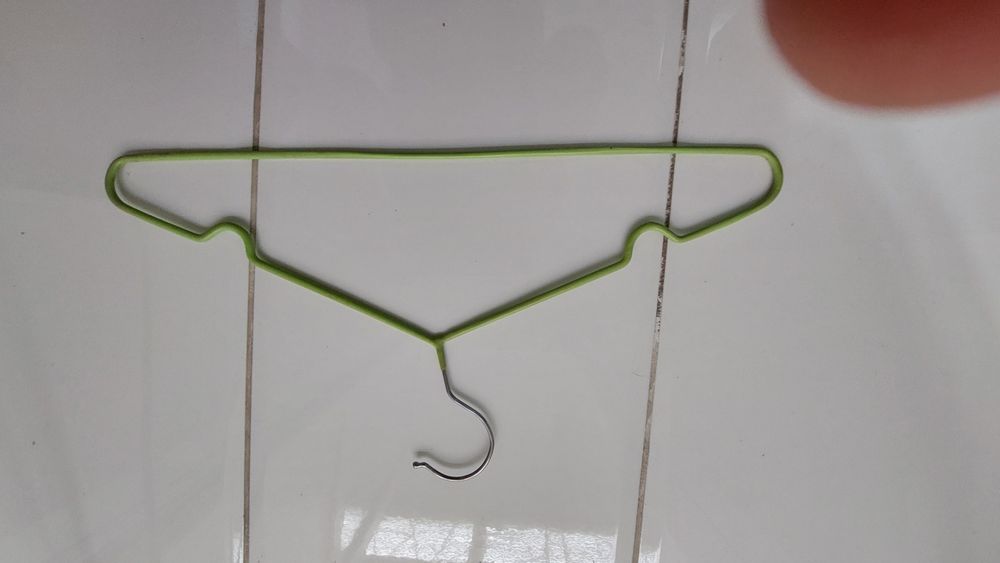 Вешалки -плечики
150 tr.